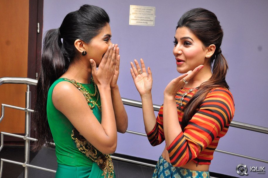 Celebrities-at-Naa-Bangaaru-Talli-Movie-Special-Show